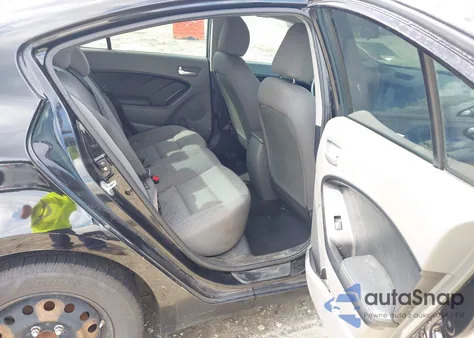 2017 Kia Forte Lx из США, поврежденный, VIN 3KPFK4A73HE069341